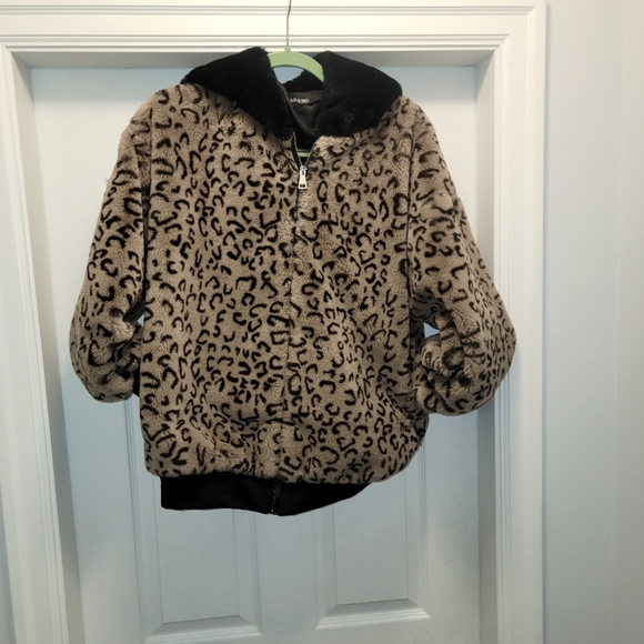 Ava/kris Mia - Picture 7 of 7